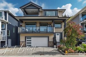 houses in maple ridge